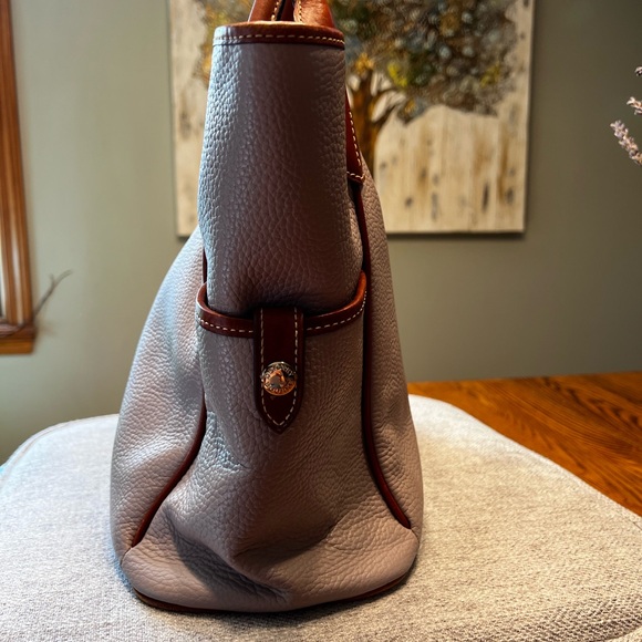 Dooney and Bourke pebble leather Kristen tote in color oyster - Picture 3 of 9